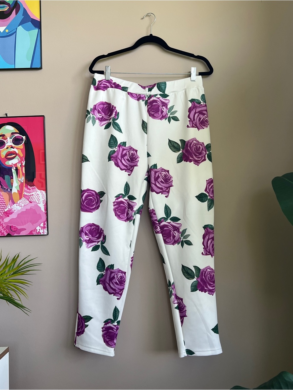 Purple Rose Floral White High Rise Tapered Pants Size Tag Removed